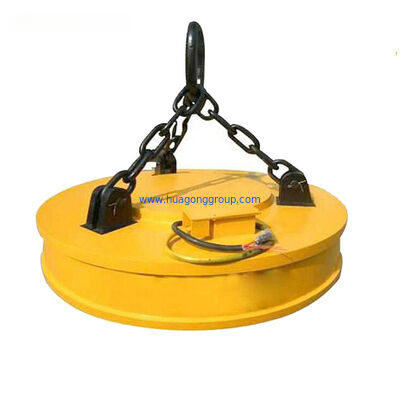 5T Excavator Equipped with Forklift Handling Magnets and Permanent Magnet Insulating Magnet Installed on Crane